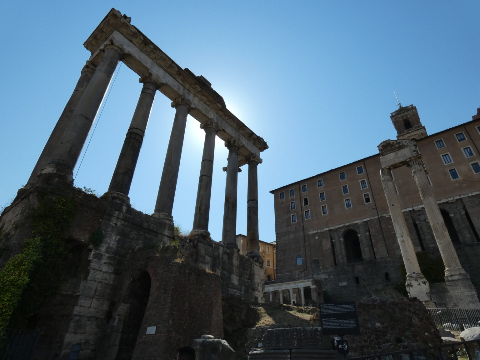 これでもう迷わない!Foro Romano(フォロ・ロマーノ)のオススメ見学ルート - 旅時々ワイン