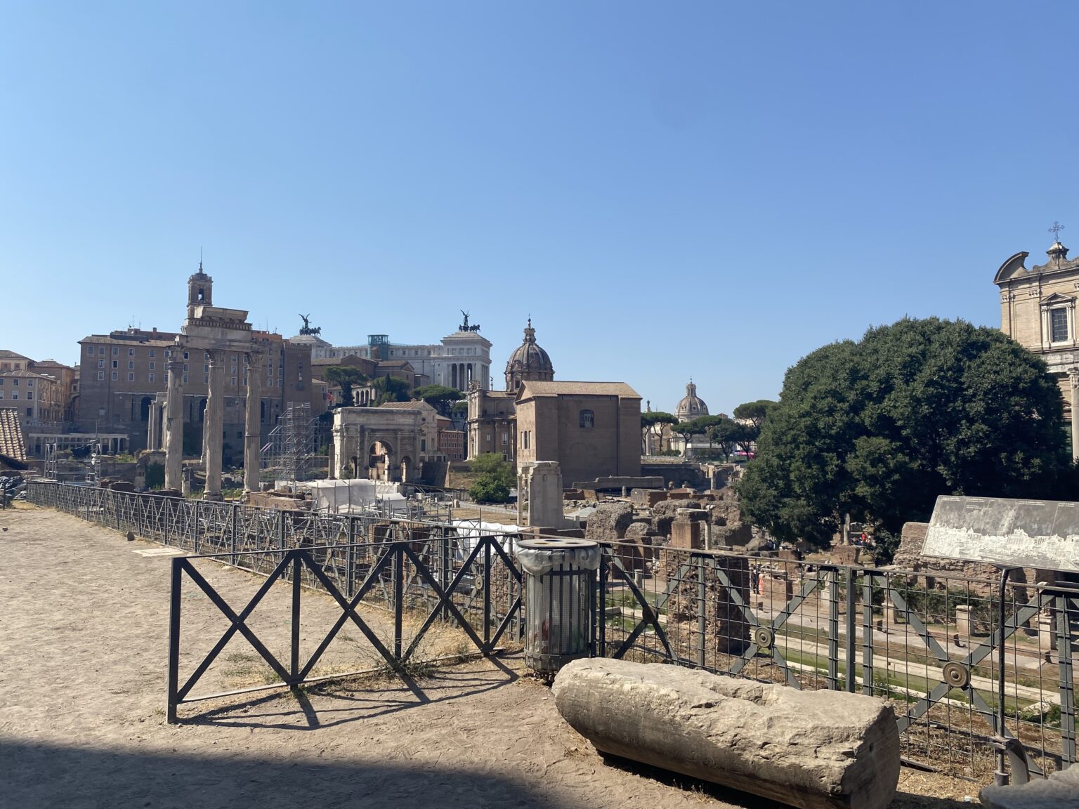 これでもう迷わない!Foro Romano(フォロ・ロマーノ)のオススメ見学ルート - 旅時々ワイン